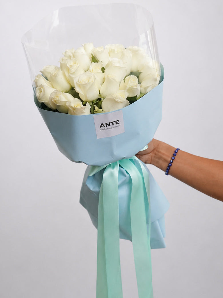 Ramo de 24 Rosas Blancas