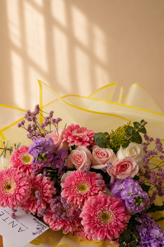 Ramo de Flores Hello💛