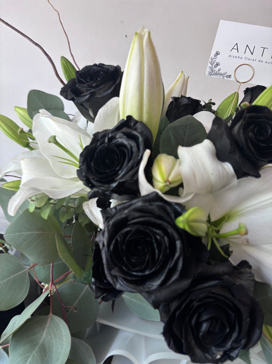 Ramo de flores Obsidiana