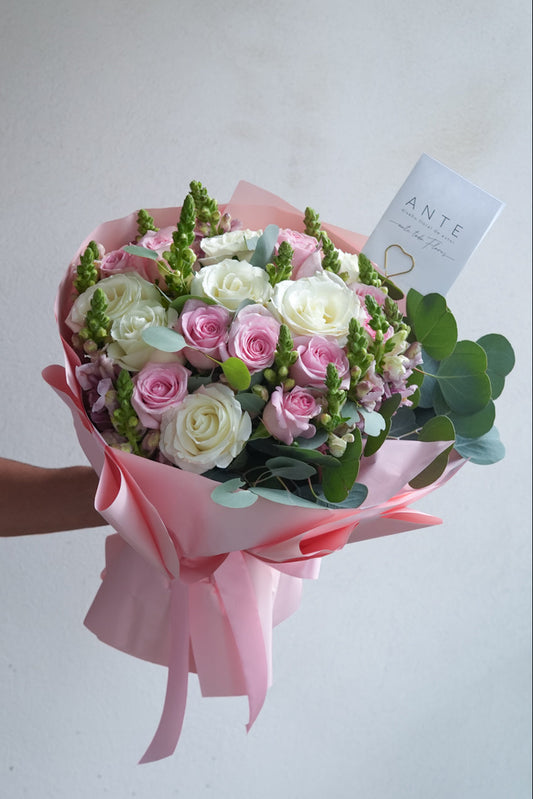 Ramo de Flores Chantilly