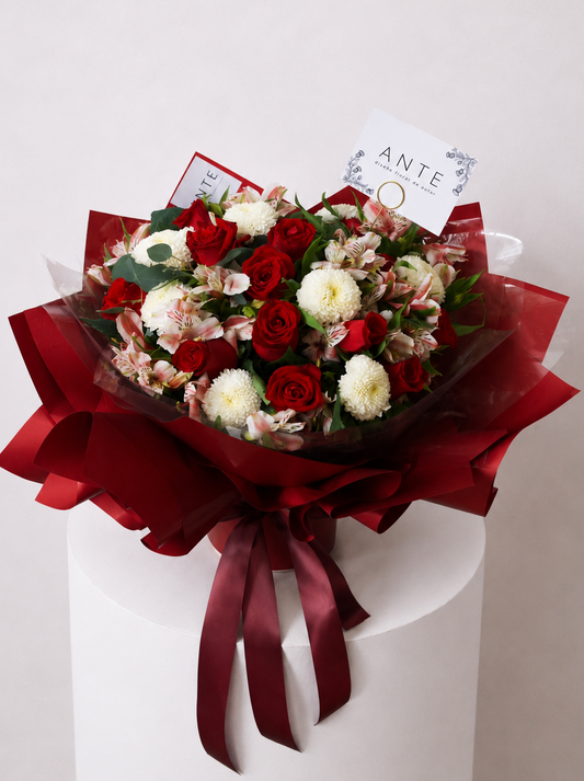 ramo-kokoro-rosas-rojas-crisantemo-pompon-cdmx