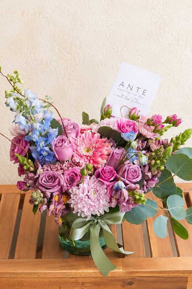 arreglo-floral-celine-rosa-delphinium-cdmx