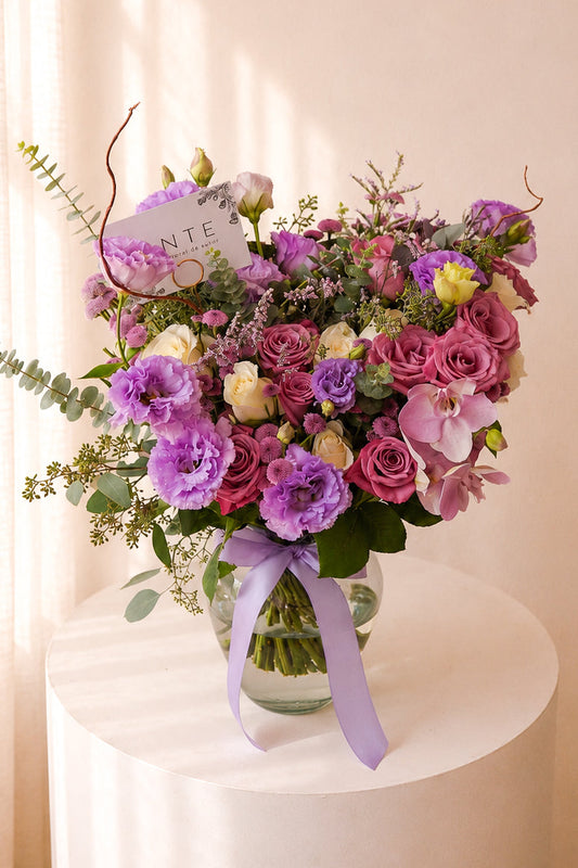 arreglo-floral-corazon-morado-cdmx-envía-flores-guapa-con-flores