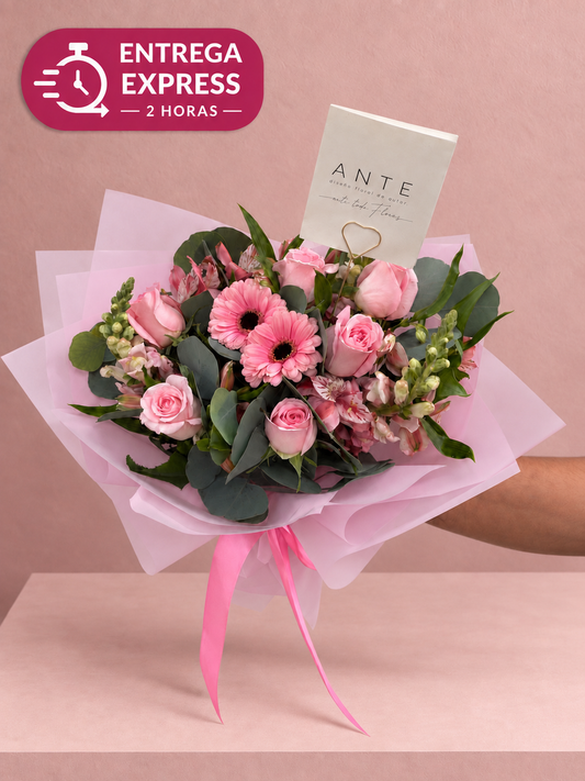 Ramo de rosas rosas, gerbera y alstromelia envuelto en papel rosa, entrega Express en 2 horas CDMX